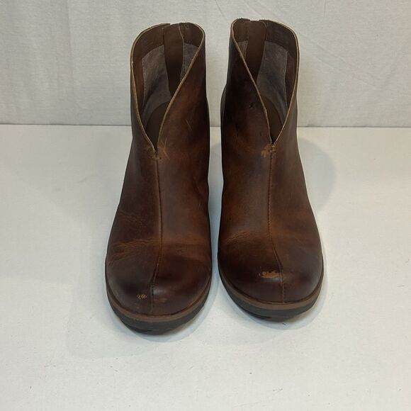Korks Ankle Boots Zip Back Brown Leather 3” Heel Women’s Sz 11M Distressed - Picture 2 of 9